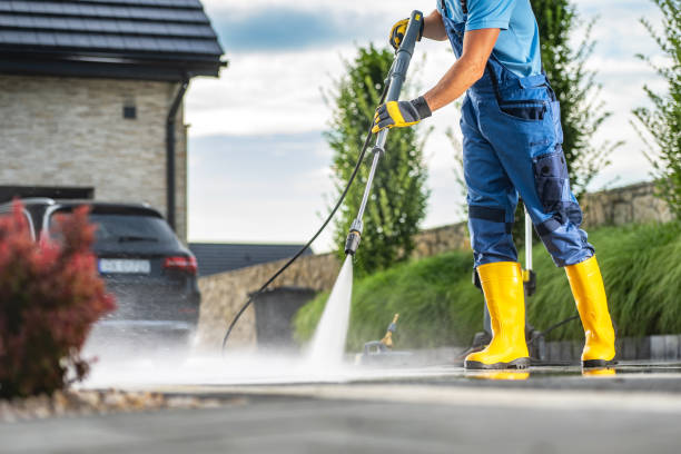 Best Residential Pressure Washing Services  in Omro, WI